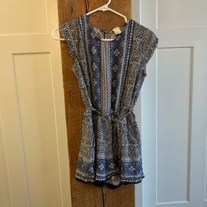 Cute patterned blue romper
